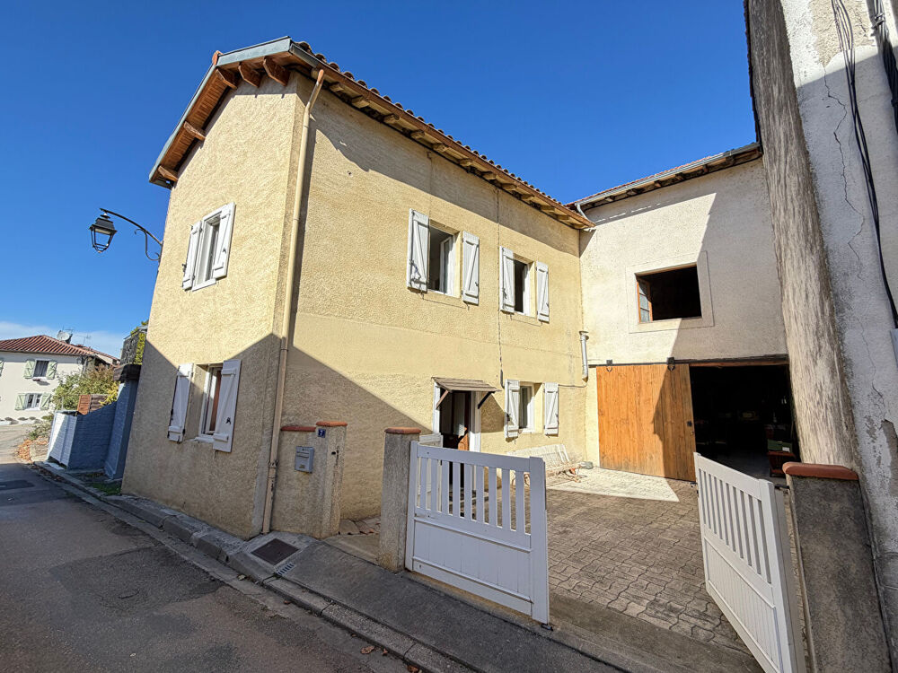 Vente Maison Maison de village avec dépendance et cour 09190. Taurignan vieux