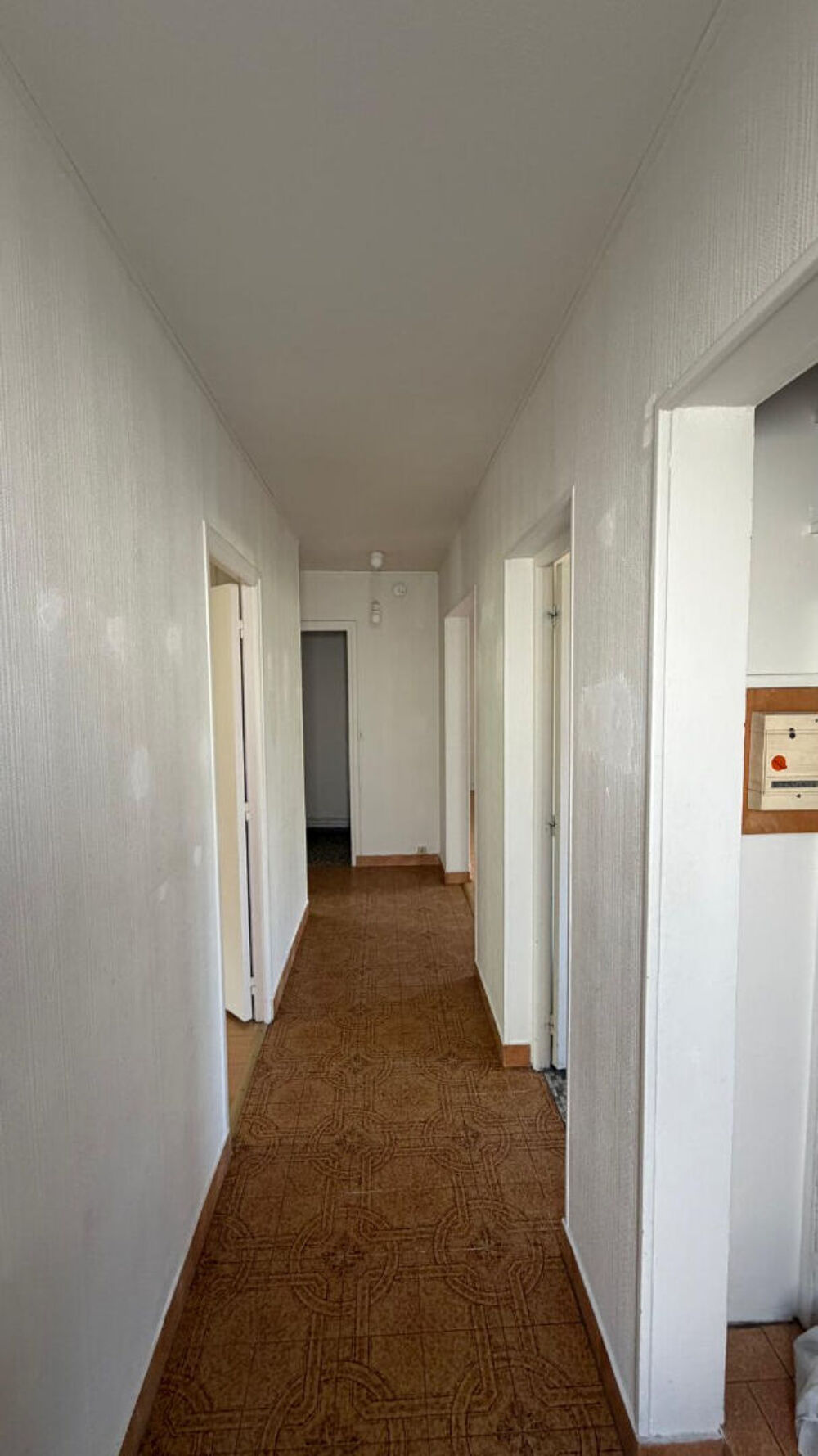 Location Appartement Appartement 3 pièces à louer à Chelles - Réf 131 Chelles