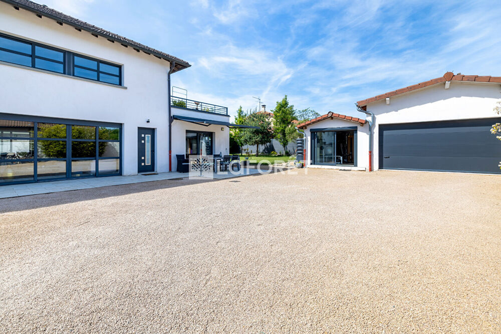 Villa Bourg En Bresse 6 pièces 150 m2