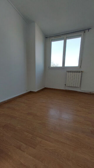  Appartement � vendre 4 pi�ces 63 m�