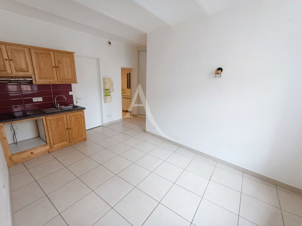 Location Appartement Appartement NARBONNE 2 PIECES - 33M² + CAVE Narbonne