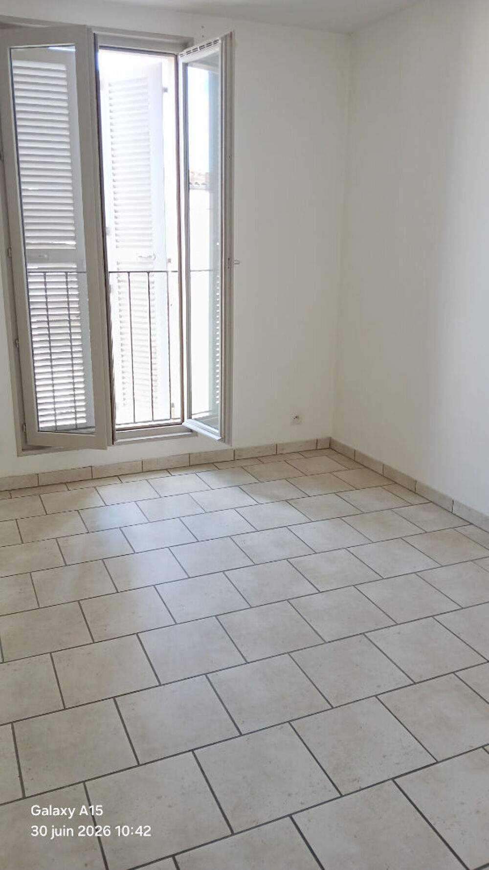 Location Appartement Appartement T3-63m²-- Rive Droite Saintes