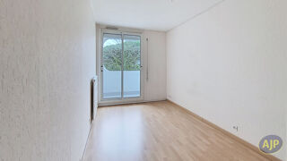  Appartement à louer 2 pièces 59 m²