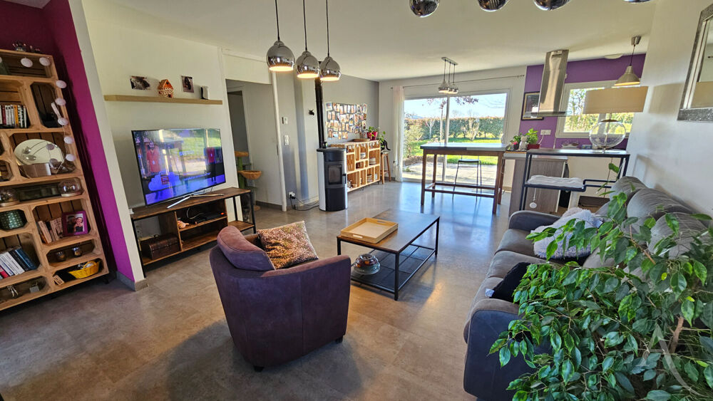 Vente Maison Maison St Etienne Du Bois 4 pièce(s) 79 m2 St etienne du bois
