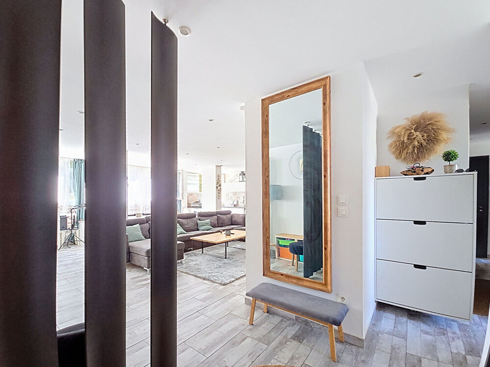 Vente Appartement Spacieux appartement de 5 pièces de 103 m² à  La Valette-du-Var La valette du var