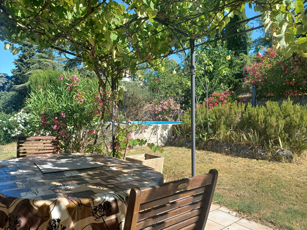 Maison 4 pièces 100 m² · à Flayosc · 100 m² · 394 000 €