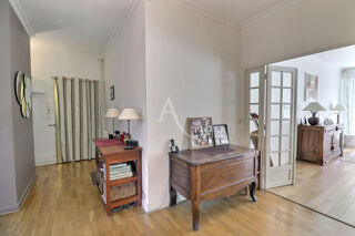  Appartement � vendre 5 pi�ces 109 m� Le mesnil le roi