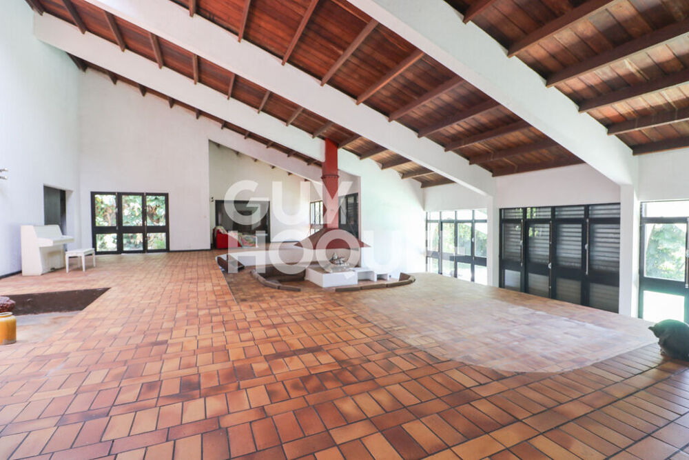 Vente Maison Bellepierre - Propriété de caractère à réinventer, vue mer Saint denis