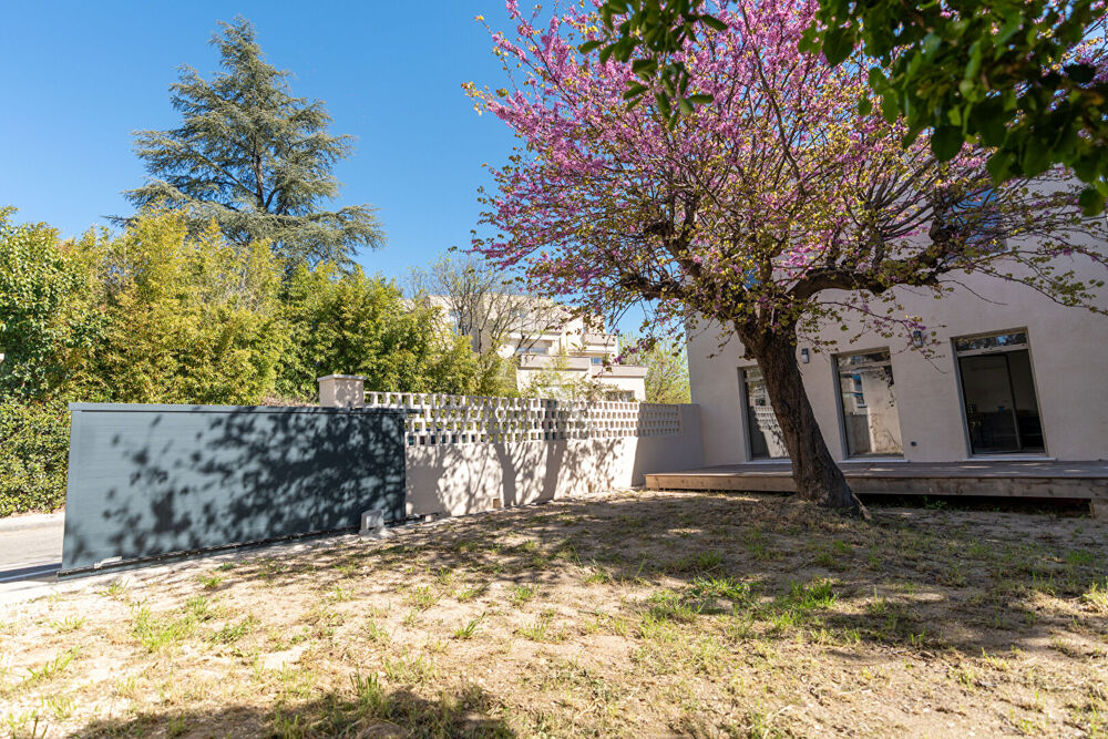 Maison Nimes 5 pièce(s) 104.60 m2