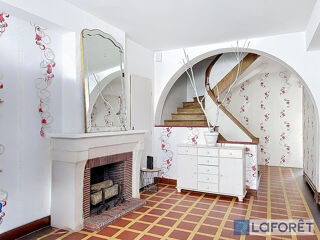  Maison à vendre 9 pièces 241 m²
