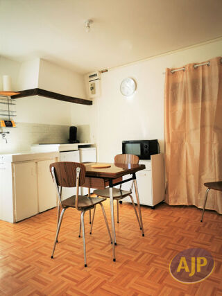  Immeuble � vendre 3 pi�ces 36 m�