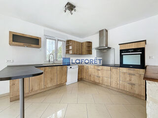  Maison  vendre 5 pices 131 m