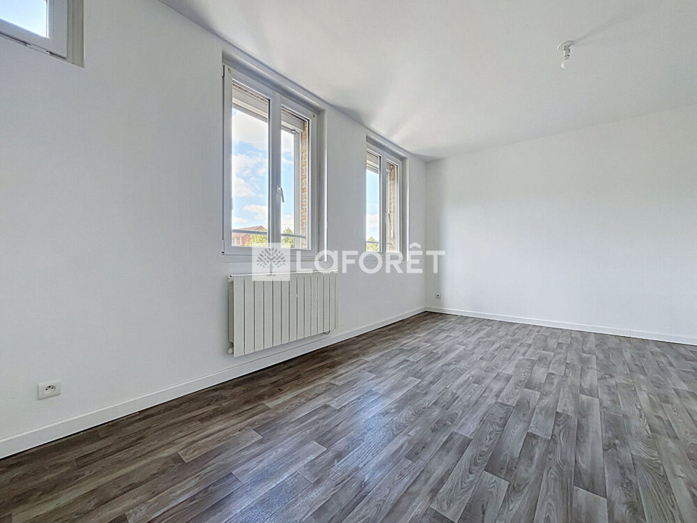 Location Appartement Appartement F2 - 409m² à Elbeuf Elbeuf