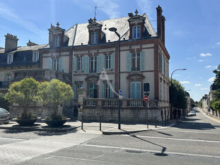  Villa  vendre 15 + pices 454 m Chartres