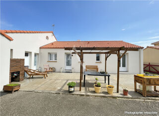  Maison à vendre 8 pièces 146 m²