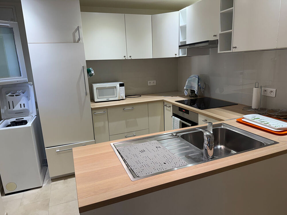 Location Appartement LIBERATEURS  LUYNES  T2 MEUBLE Aix en provence