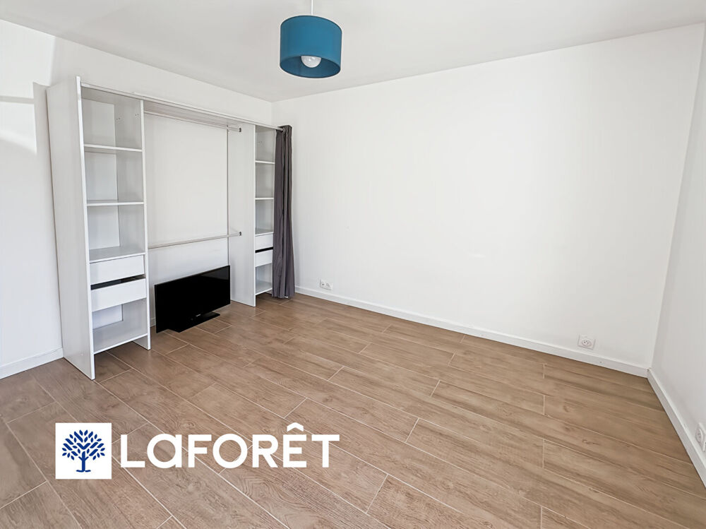 Location Appartement Appartement 3 pièces meublé à louer à Sainte-Geneviève-des-Bois - Réf 15810 Sainte genevieve des bois