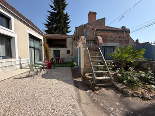  Maison à vendre 11 pièces 264 m²