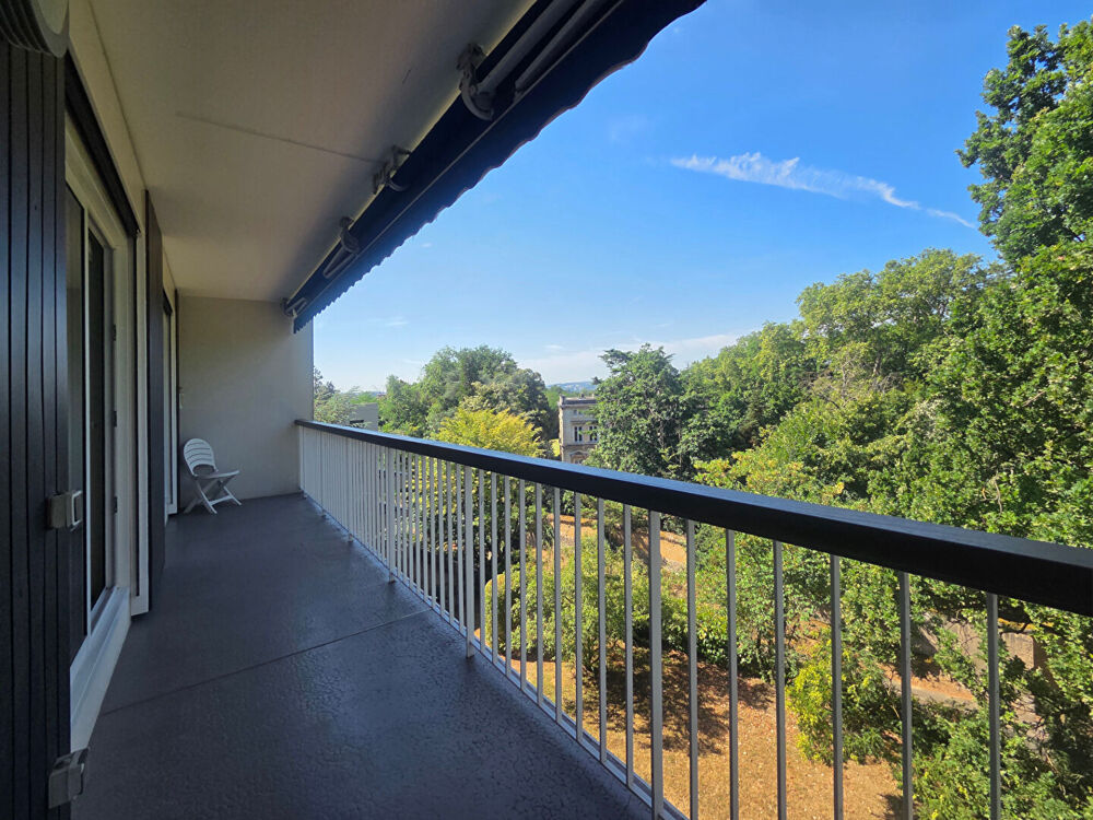 Appartement Ecully 5 pièce(s) 96.71 m2