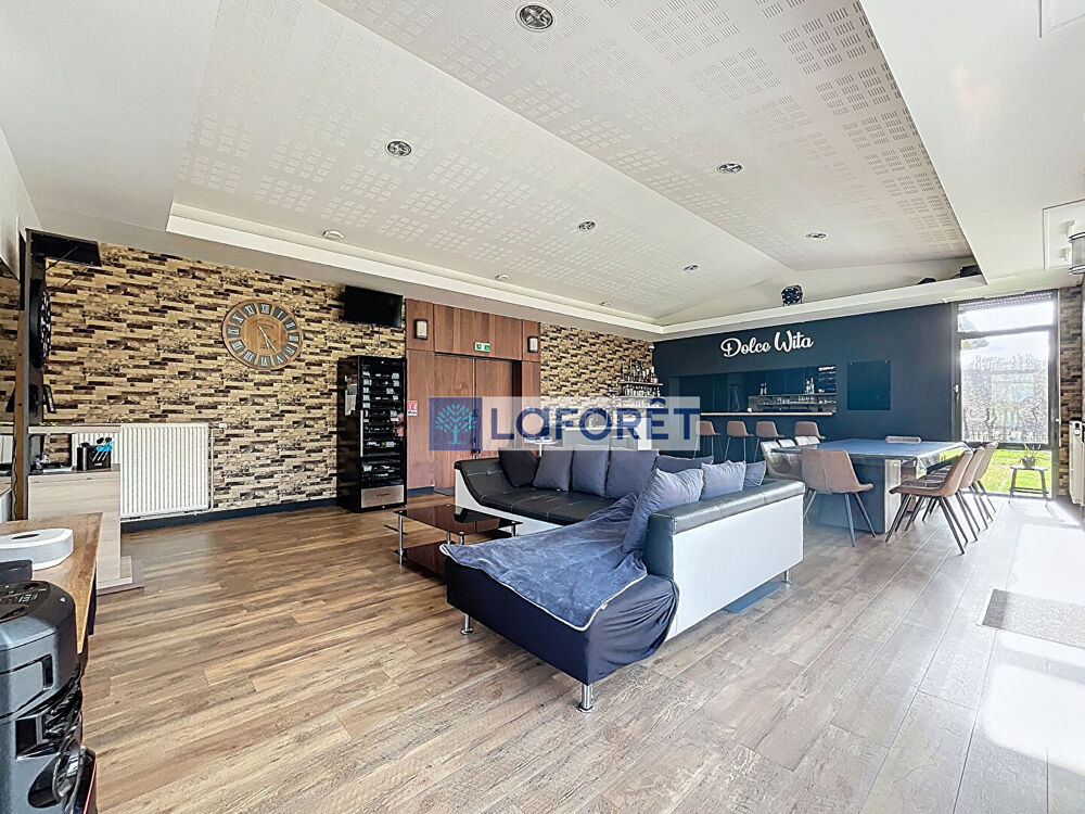 Maison Chevillon 3 pièce(s) 292 m²