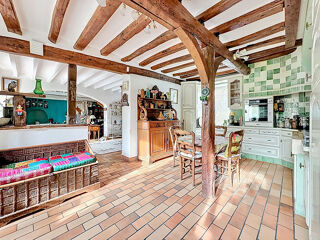  Maison � vendre 8 pi�ces 320 m�