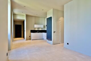  Appartement à louer 4 pièces 78 m²