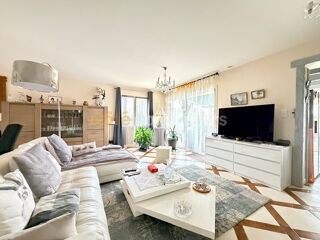  Maison � vendre 6 pi�ces 182 m�