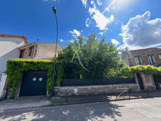  Terrain à vendre 779 m²