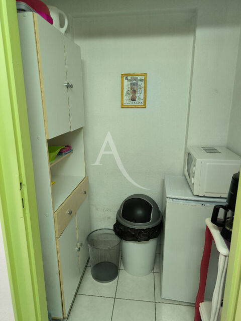   Local d'activit Epinal 2 pice(s) 57 m2 