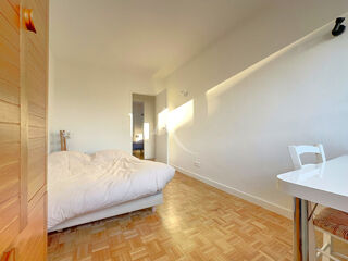  Appartement à louer 3 pièces 10 m²