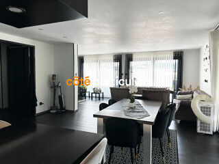  Maison  vendre 5 pices 163 m