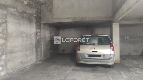  Parking / Garage  louer 