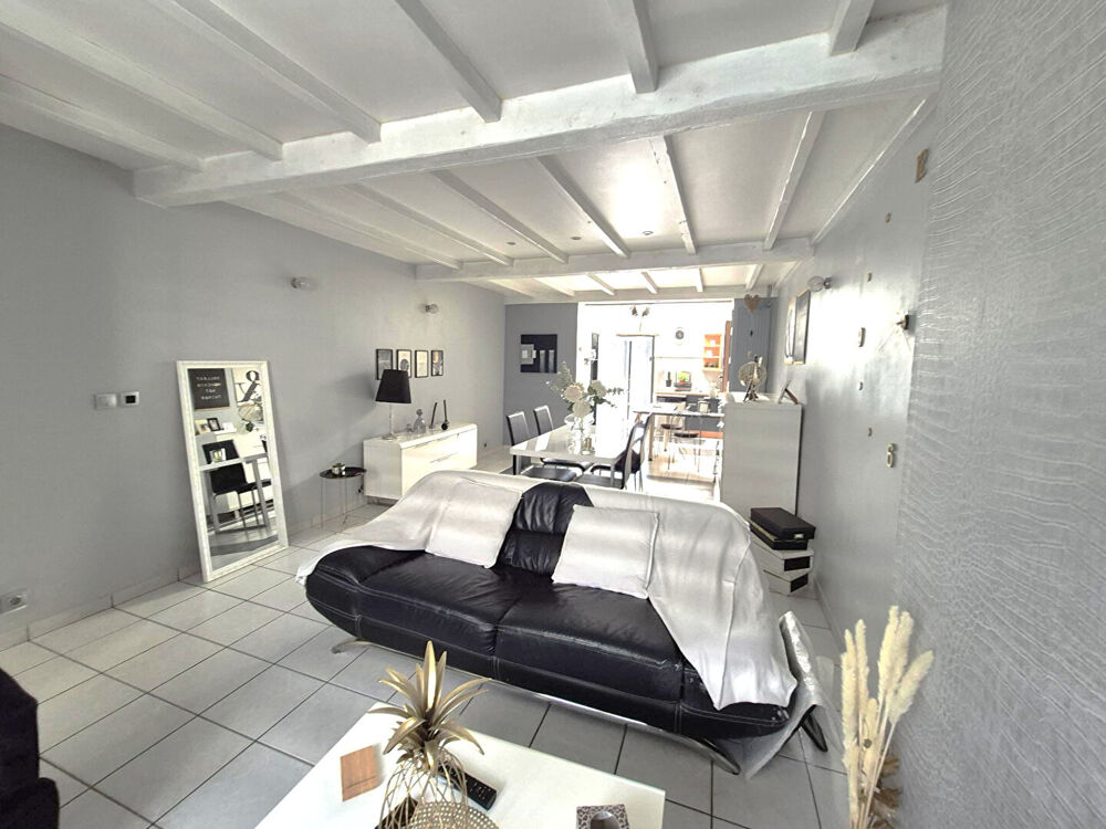 Vente Maison Coup de coeur assuré pour cette charmante semi-flamande ! Wattrelos