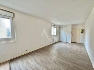  Appartement à louer 1 pièce 29 m²