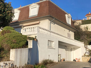  Maison � vendre 7 pi�ces 212 m�