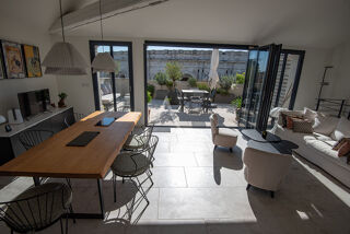  Appartement à louer 5 pièces 115 m²