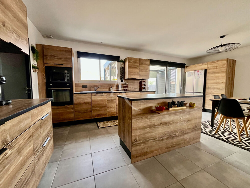 Maison 2 chambres + bureau SAINT HILAIRE DE RIEZ