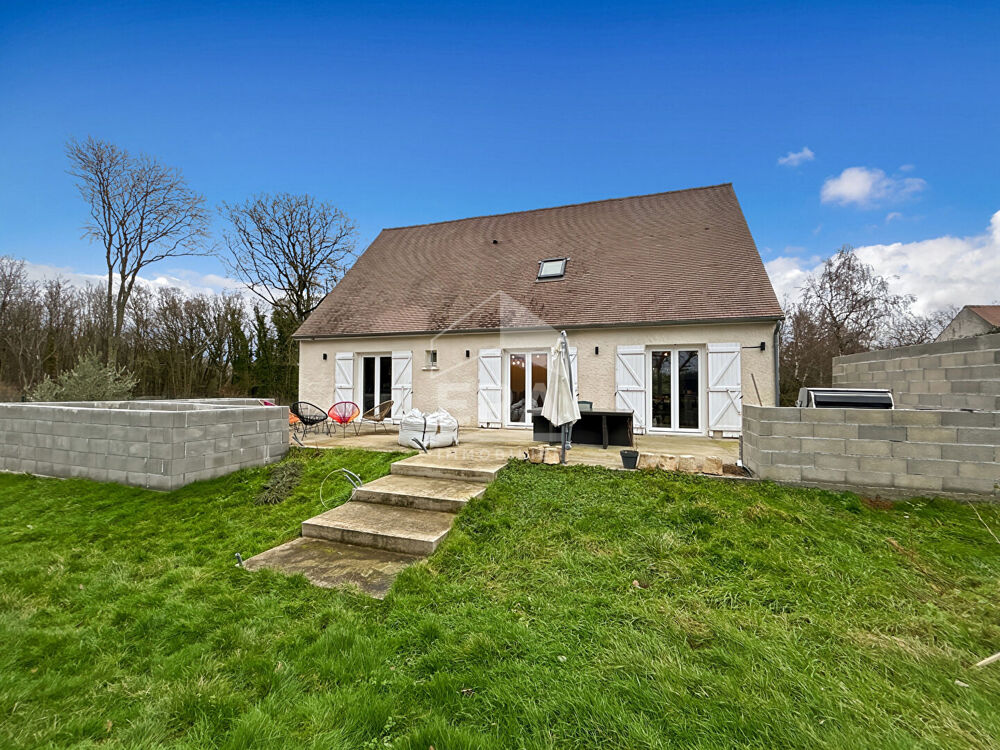 Maison familiale à Janville-sur-Juine 198 m² sur terrain de plus de 3000 m²