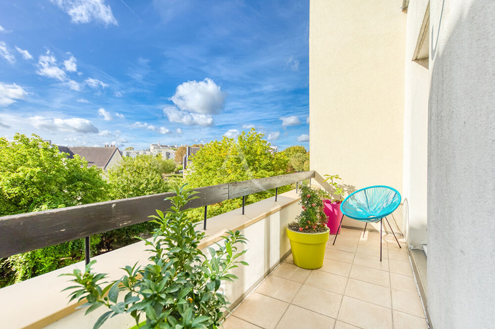 Appartement Lognes 4 pièce(s) 85m² + box secteur de la Maillière