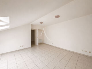  Appartement à louer 3 pièces 67 m²