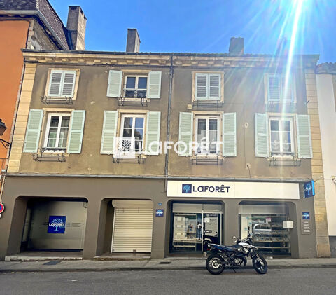   Immeuble SAINT-AMOUR Maison - 11 pi�ce(s) - 383 m�