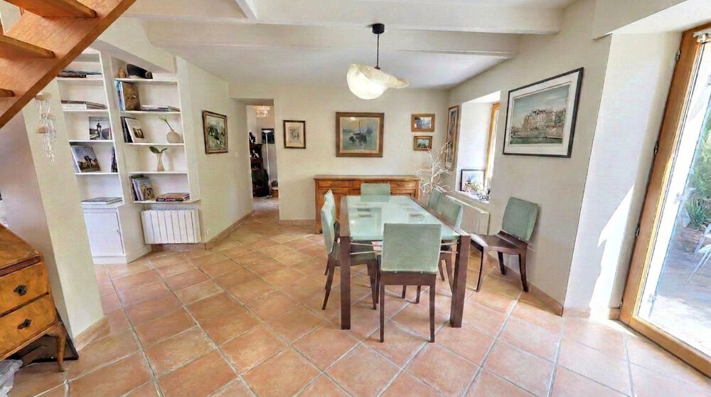 Vente Maison Fouesnant, jolie maison rénovée, 3 chambres, sur un terrain paysagé de 1500 m², à 1.4 km de la plage ! Fouesnant