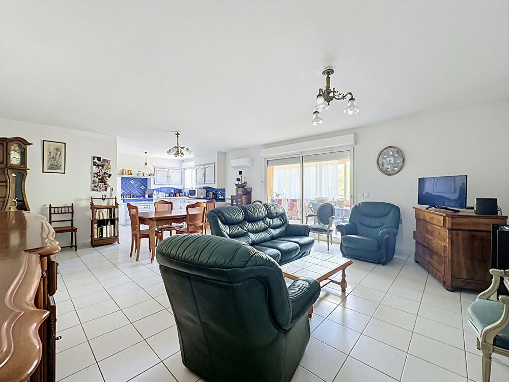 Vente Appartement APPARTEMENT T4 DE 95 m² ! VUE LAC ! GARAGE ! RÉSIDENCE SÉCURISÉ Miramas