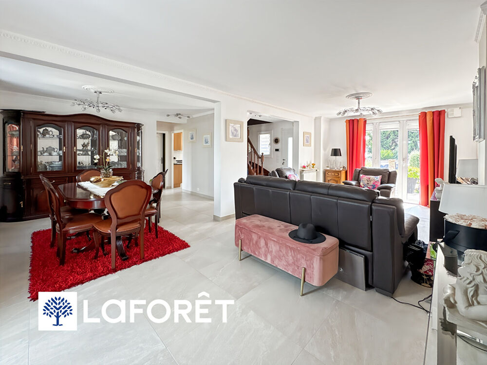 Maison traditionnelle 6 pièces à vendre à Morsang-sur-Orge en excellent état