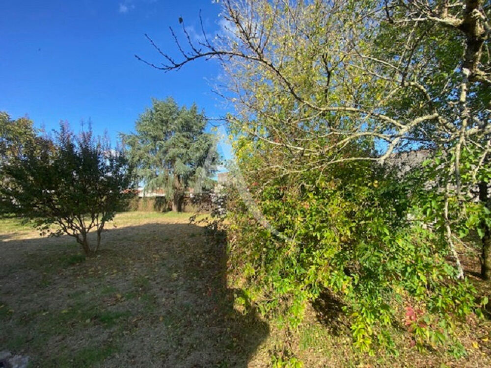 Vente Terrain LA ROCHE SUR YON TERRAIN A VENDRE EXCLUSIVITE AMANDA La roche sur yon