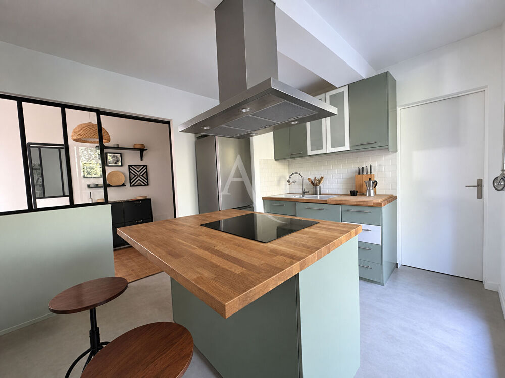 Vente Appartement A VENDRE coeur de ville DIJON ARQUEBUSE. T3 de 88m² avec balcon et garage . Dijon