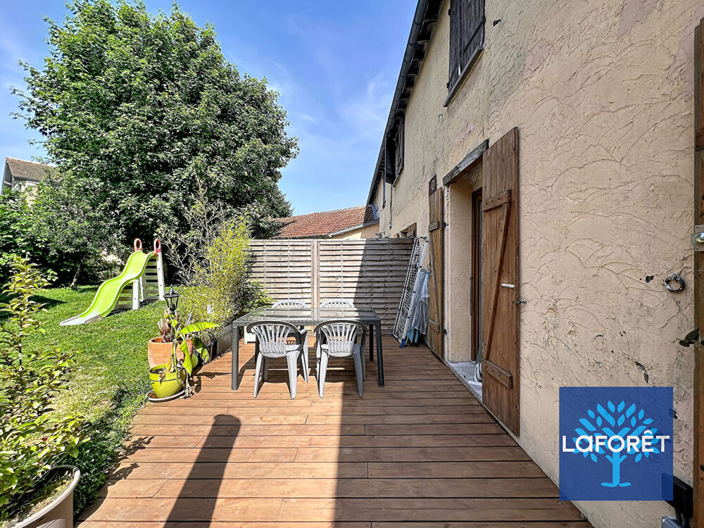 Appartement Saint-Vrain, 3 pièces de PLAIN PIED, terrasse privative
