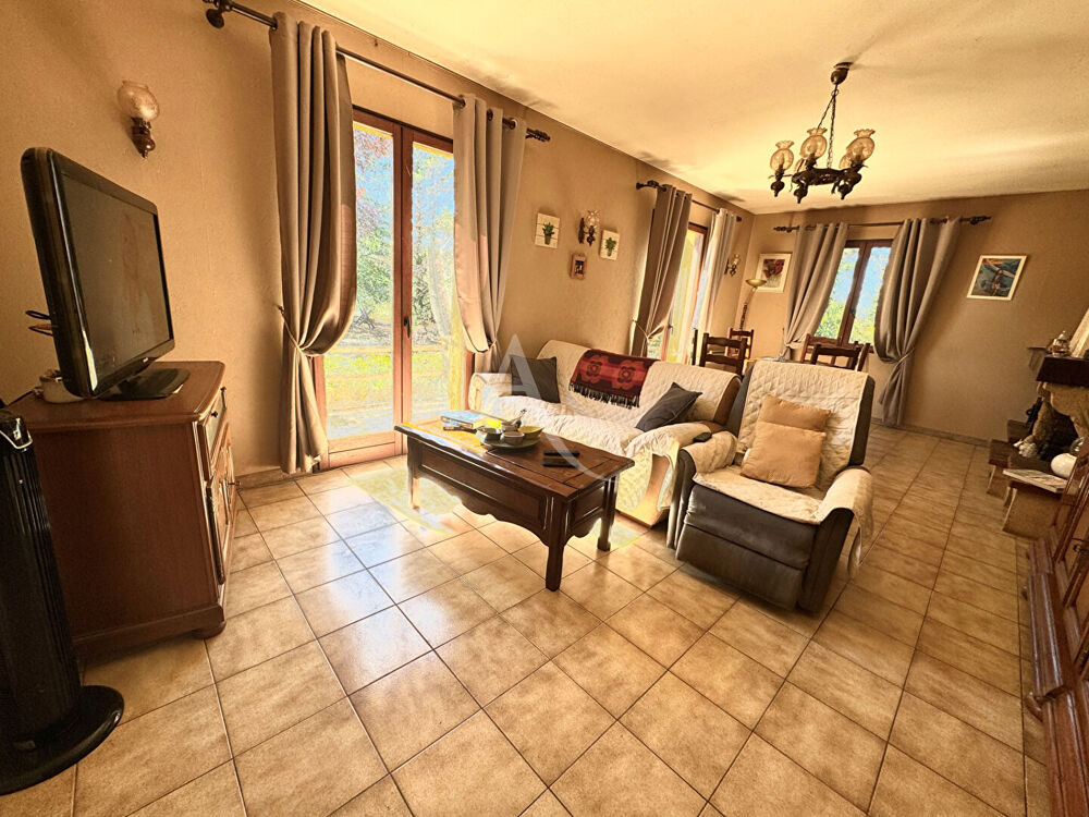 Vente Maison Maison L Isle Jourdain type T4 sur 3200 m² de terrain L isle jourdain