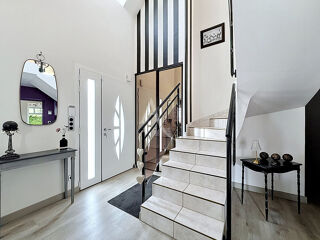  Maison à vendre 6 pièces 181 m²