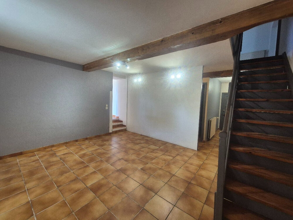 Secteur Belpech : Maison 235m2 habitables sur 5800m2 de terrain